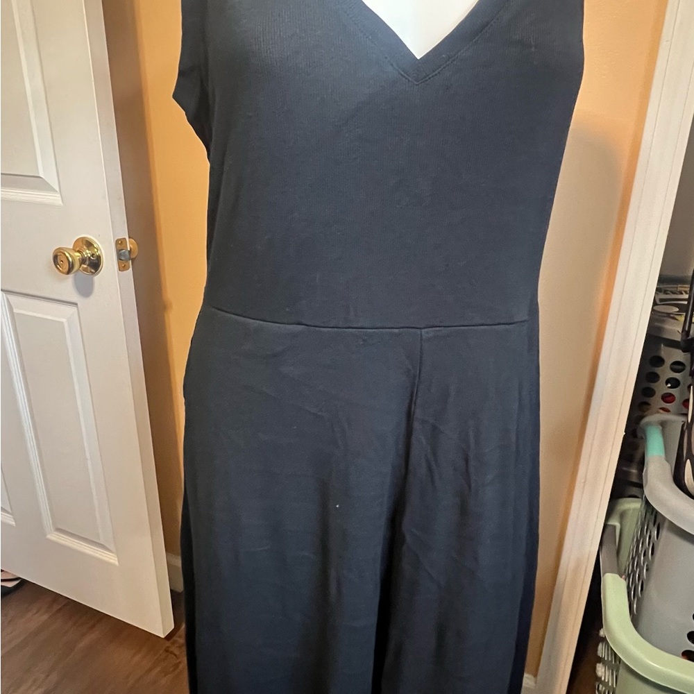 a new day Black Ribbed V-Neck Top